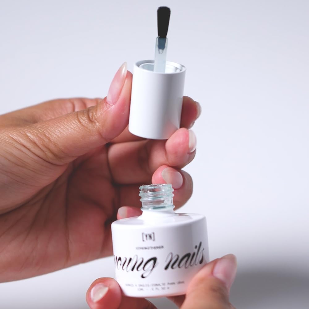 YN Young Nails Nail Strengthener -Perfect for Damaged Nails, Nail Repair and Growth, Nail Hardener and Strengthener for Brittle or Weak Nails