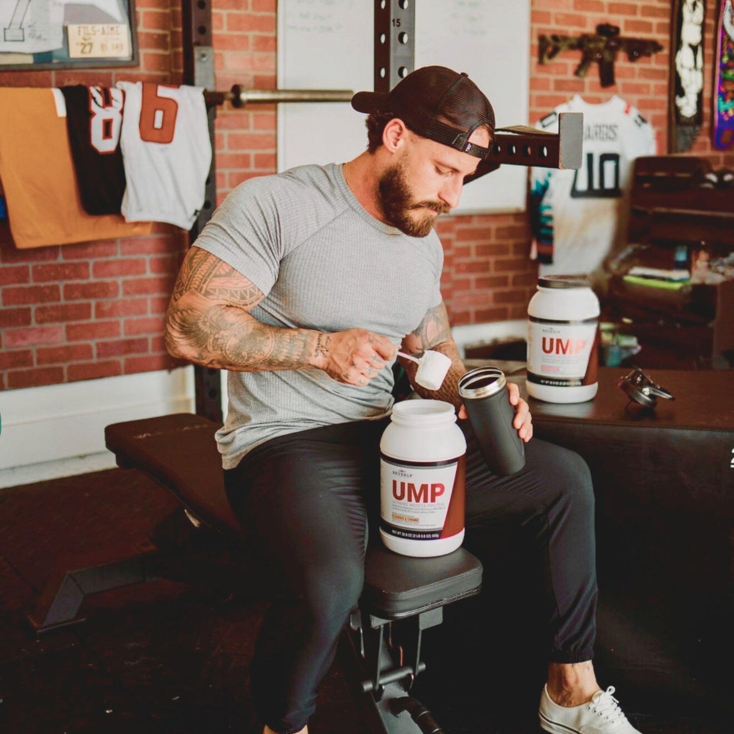 Beverly International UMP Protein Powder, Cookies & Cream. Unique Whey-Casein Ratio Builds Lean Muscle. Easy to Digest. No Bloat. (32.8 oz) 2lb .8 oz